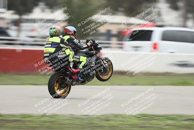 media/Nov-30-2025-TrackDaz (Sun) [[d8b22663df]]/Around the Pits/